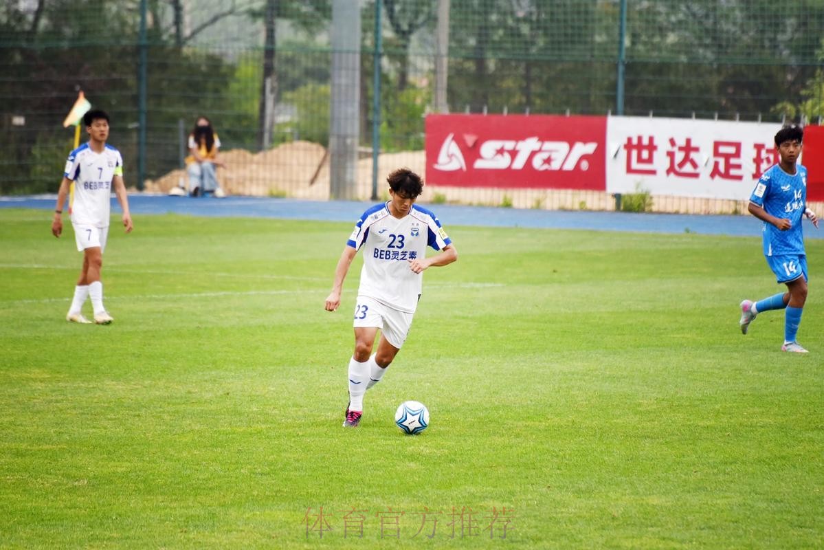 中冠联赛纪录片《久久为功》第一集——我今天刚满18岁 中冠联赛纪录片《久久为功》第一集——我今天刚满18岁